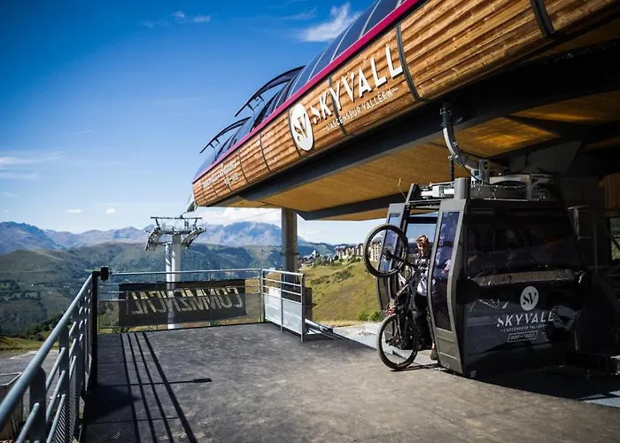 4 A 5 Personnes Au Bord Du アパート *