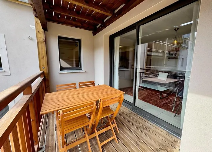 アパート 4 A 5 Personnes Au Bord Du Génos